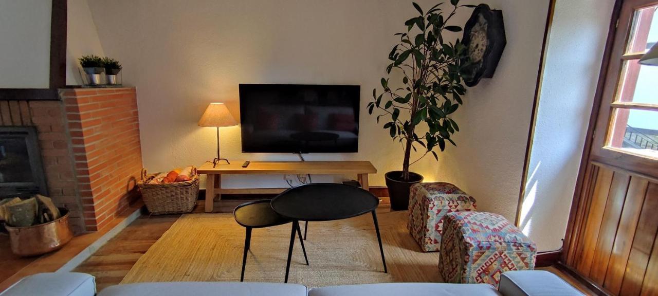 Alojamiento Rural, Jardin, A 25 Minutos De Bilbao, Parking Gratuito Arantzazu Kültér fotó